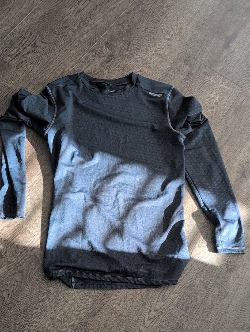 Hind Black Long-Sleeve Athletic Crewneck Shirt